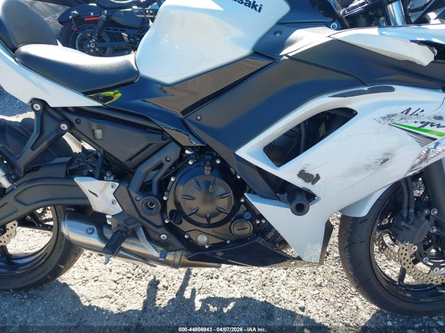 ML5EXEN18LDA11516 Kawasaki Ex650 N