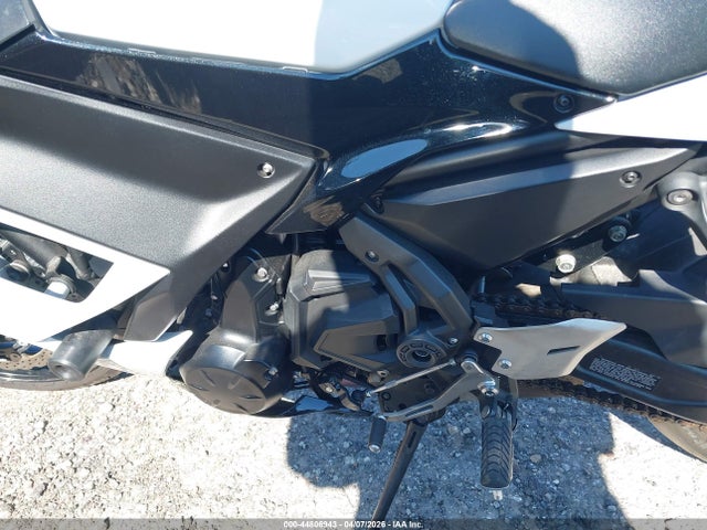 ML5EXEN18LDA11516 Kawasaki Ex650 N