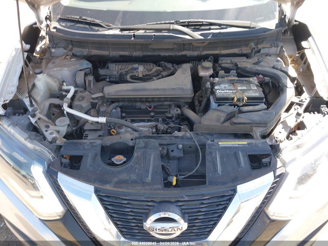 44806945 :رقم المزاد ، JN8AT2MV0HW021988 vin ، 2017 Nissan Rogue Sv مزاد بيع