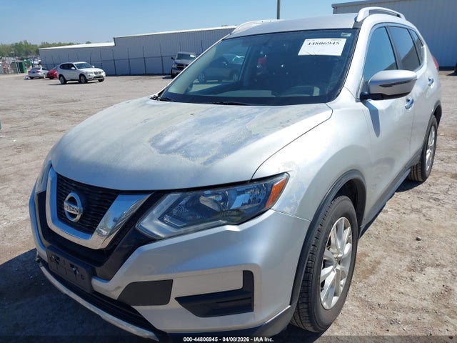 44806945 :رقم المزاد ، JN8AT2MV0HW021988 vin ، 2017 Nissan Rogue Sv مزاد بيع
