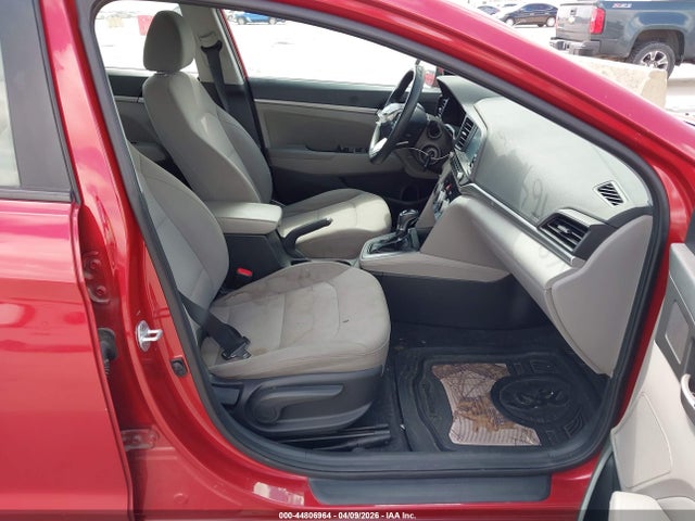 44806964 :رقم المزاد ، 5NPD84LF6KH442157 vin ، 2019 Hyundai Elantra Sel مزاد بيع