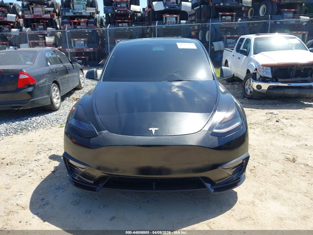 44806985 :رقم المزاد ، 5YJYGDEF3MF268809 vin ، 2021 Tesla Model Y Performance Dual Motor All-wheel Drive مزاد بيع