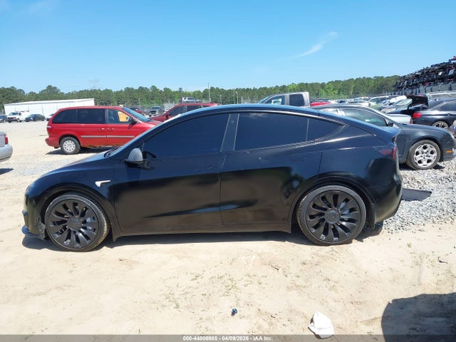44806985 :رقم المزاد ، 5YJYGDEF3MF268809 vin ، 2021 Tesla Model Y Performance Dual Motor All-wheel Drive مزاد بيع