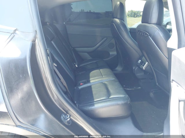 44806985 :رقم المزاد ، 5YJYGDEF3MF268809 vin ، 2021 Tesla Model Y Performance Dual Motor All-wheel Drive مزاد بيع