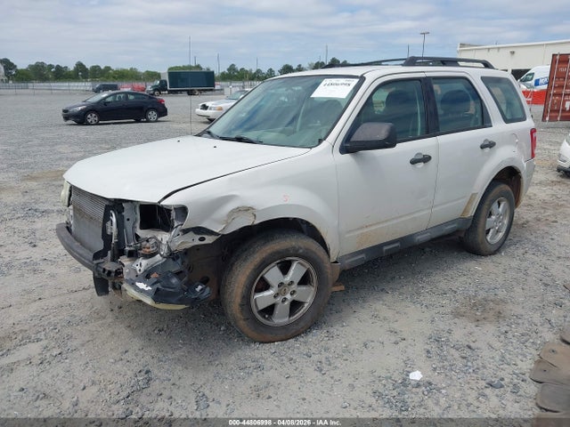 44806998 :رقم المزاد ، 1FMCU0C76CKC60224 vin ، 2012 Ford Escape Xls مزاد بيع