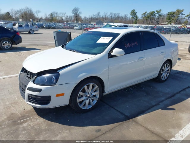 Продаж на аукціоні авто 2010 Volkswagen Jetta Wolfsburg Edition, vin: 3VWRJ7AJ3AM037804, номер лоту: 44807018