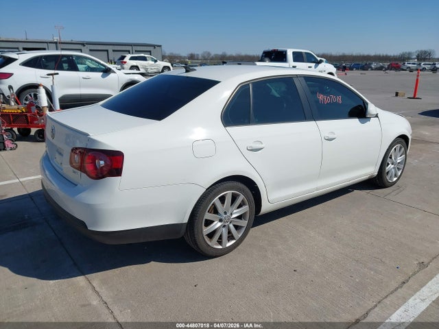 Продаж на аукціоні авто 2010 Volkswagen Jetta Wolfsburg Edition, vin: 3VWRJ7AJ3AM037804, номер лоту: 44807018