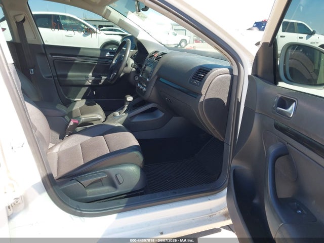 Продаж на аукціоні авто 2010 Volkswagen Jetta Wolfsburg Edition, vin: 3VWRJ7AJ3AM037804, номер лоту: 44807018