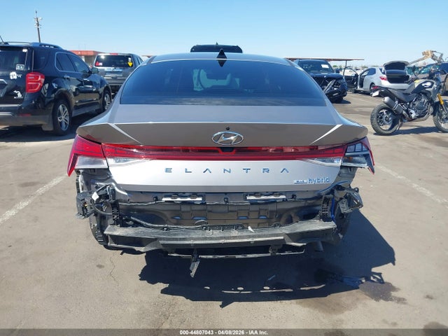 2023 Hyundai Elantra Hybrid Blue მანქანა იყიდება აუქციონზე, vin: KMHLM4AJ4PU070065, აუქციონის ნომერი: 44807043