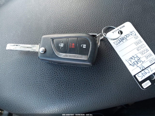 2019 TOYOTA RAV4 JTMG1RFV7KD020535 Photo 10