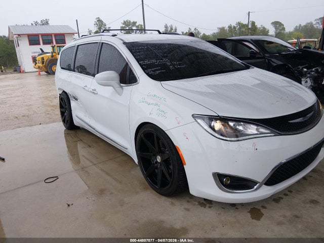 2020 Chrysler Pacifica Touring L მანქანა იყიდება აუქციონზე, vin: 2C4RC1BGXLR276419, აუქციონის ნომერი: 44807077