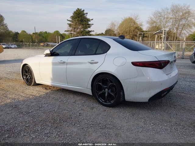 ZARFAECN8H7544332 Alfa Romeo Giulia Ti Rwd