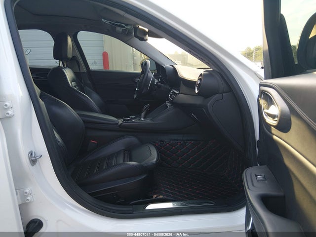 ZARFAECN8H7544332 Alfa Romeo Giulia Ti Rwd