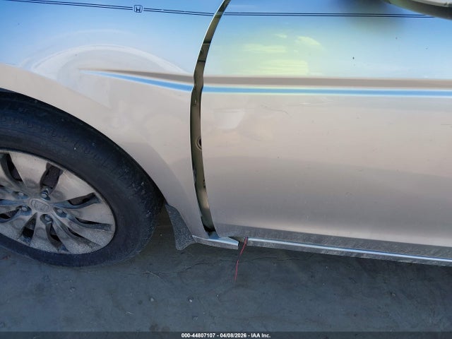 Продажа на аукционе авто 2011 Honda Accord 2.4 Lx, vin: 1HGCP2F39BA110856, номер лота: 44807107
