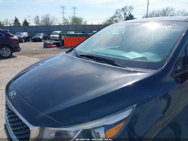 Продаж на аукціоні авто 2017 Kia Sedona Lx, vin: KNDMB5C10H6243815, номер лоту: 44807109