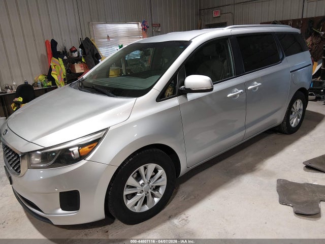 2017 Kia Sedona Lx მანქანა იყიდება აუქციონზე, vin: KNDMB5C12H6240799, აუქციონის ნომერი: 44807116