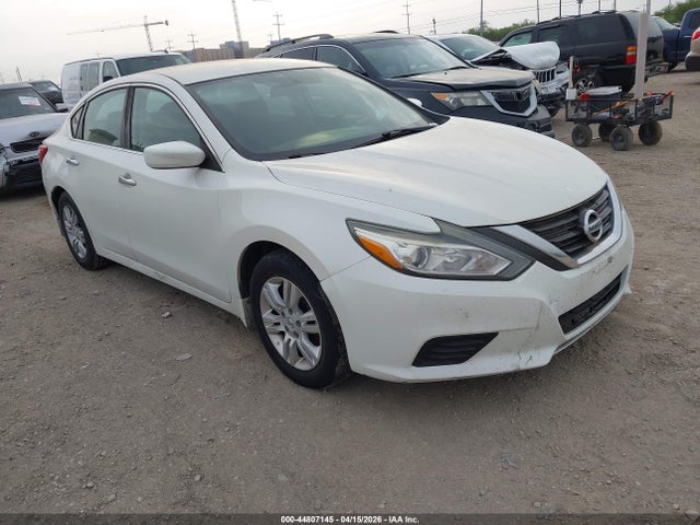 1N4AL3AP6GN390825 Nissan Altima 2.5 S