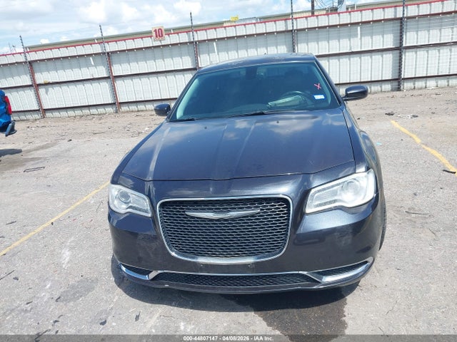 Продаж на аукціоні авто 2015 Chrysler 300 Limited, vin: 2C3CCAAG7FH930203, номер лоту: 44807147