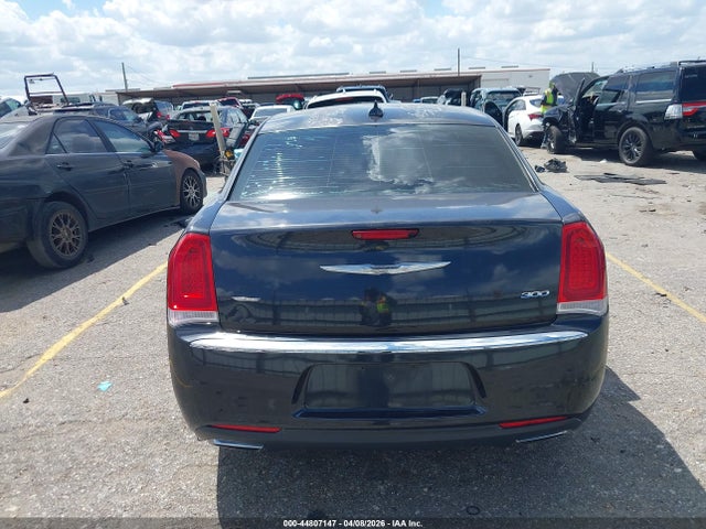 Продаж на аукціоні авто 2015 Chrysler 300 Limited, vin: 2C3CCAAG7FH930203, номер лоту: 44807147