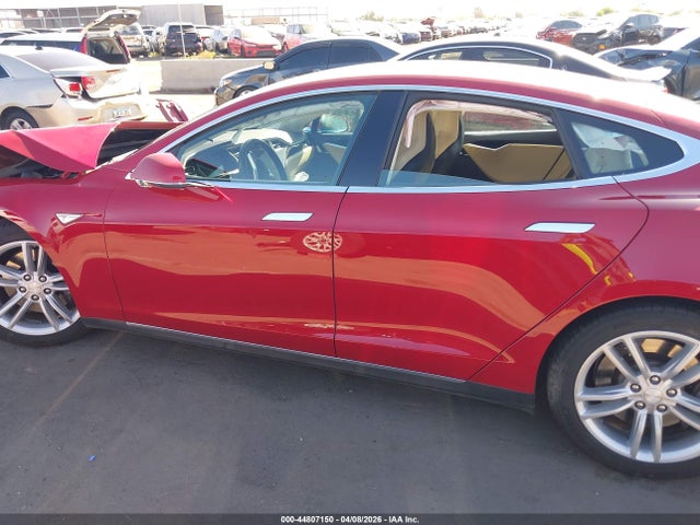 5YJSA1E19FF105823 Tesla Model S 60/70/85