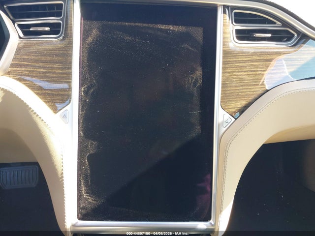 5YJSA1E19FF105823 Tesla Model S 60/70/85