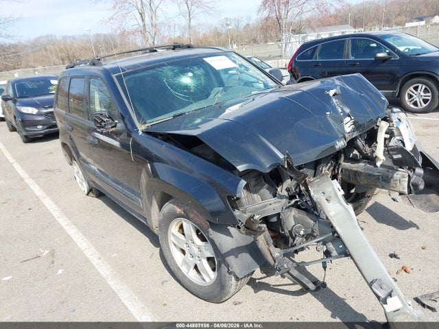 2005 Jeep Grand Cherokee Laredo მანქანა იყიდება აუქციონზე, vin: 1J8GR48K45C541536, აუქციონის ნომერი: 44807156