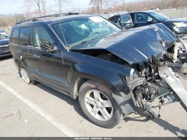 2005 Jeep Grand Cherokee Laredo მანქანა იყიდება აუქციონზე, vin: 1J8GR48K45C541536, აუქციონის ნომერი: 44807156