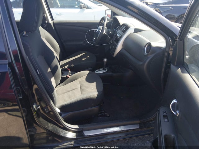 3N1CN7AP9FL831501 Nissan Versa 1.6 Sv