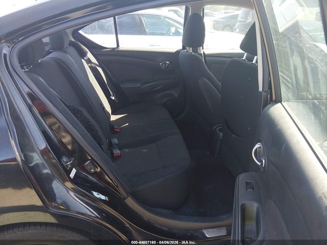 3N1CN7AP9FL831501 Nissan Versa 1.6 Sv