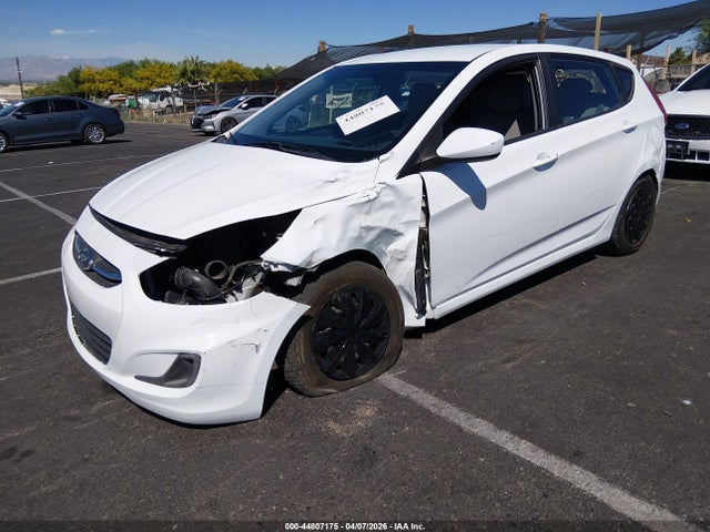 KMHCT5AE5HU319731 Hyundai ACCENT SE