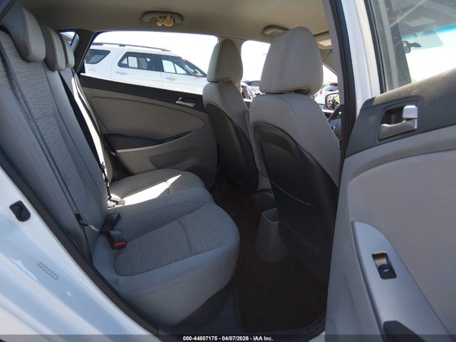 KMHCT5AE5HU319731 Hyundai ACCENT SE