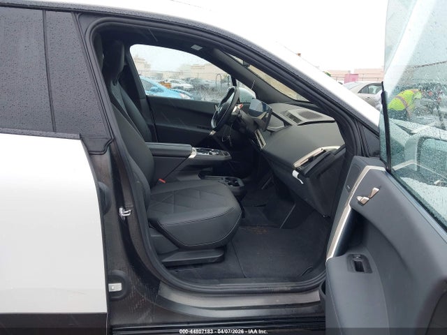 BMW Ix Xdrive50 2025 WB523CF04SCS07822 Image 5