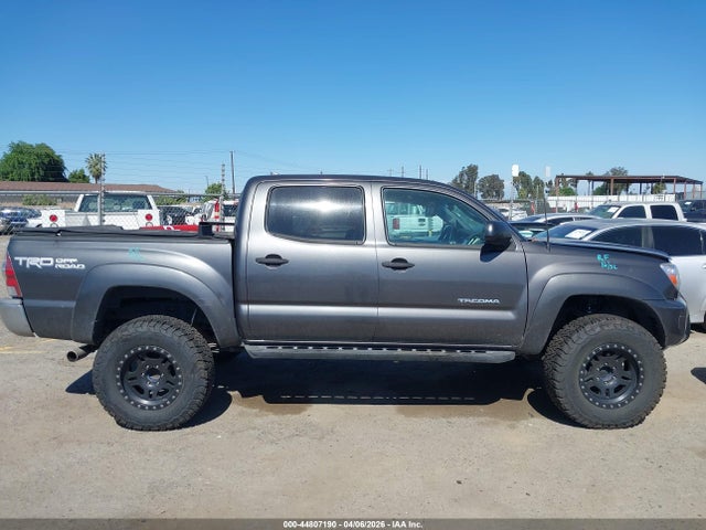 Toyota Tacoma Base V6 2015 3TMLU4EN5FM170177 Image 13