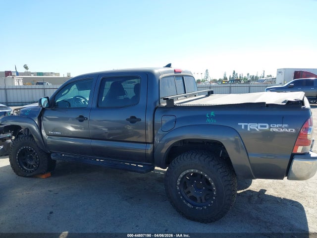 Toyota Tacoma Base V6 2015 3TMLU4EN5FM170177 Image 14