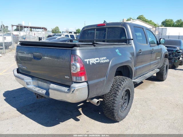 Toyota Tacoma Base V6 2015 3TMLU4EN5FM170177 Image 4