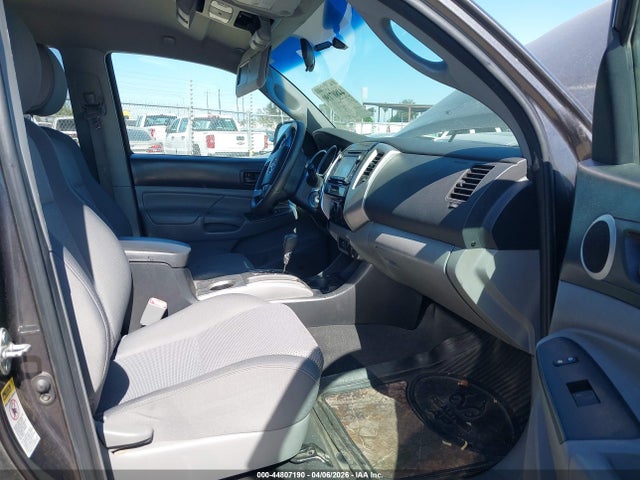 Toyota Tacoma Base V6 2015 3TMLU4EN5FM170177 Image 5