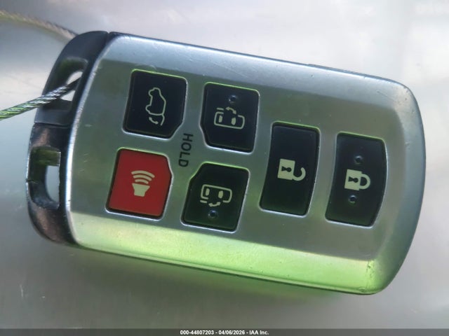 2016 TOYOTA SIENNA 5TDXK3DC3GS710175 Photo 10