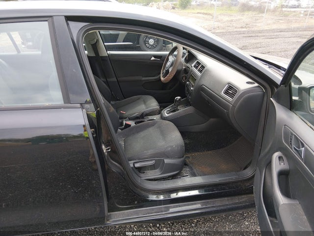 Продажа на аукционе авто 2012 Volkswagen Jetta 2.0l S, vin: 3VW2K7AJ6CM405037, номер лота: 44807212