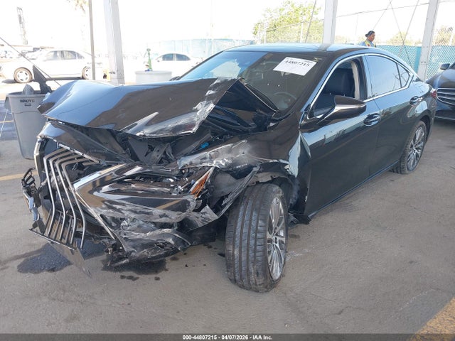 Продажа на аукционе авто 2019 Lexus Es 350, vin: JTHBZ1B18K2005074, номер лота: 44807215