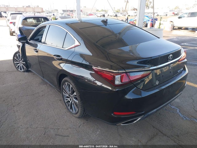 Продажа на аукционе авто 2019 Lexus Es 350, vin: JTHBZ1B18K2005074, номер лота: 44807215