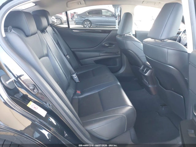Продажа на аукционе авто 2019 Lexus Es 350, vin: JTHBZ1B18K2005074, номер лота: 44807215