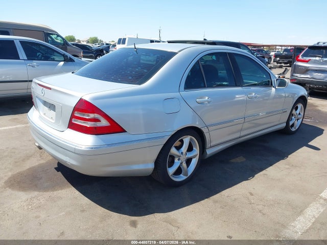 44807219 :رقم المزاد ، WDBRF52H36E019951 vin ، 2006 Mercedes-benz C 230 Sport مزاد بيع