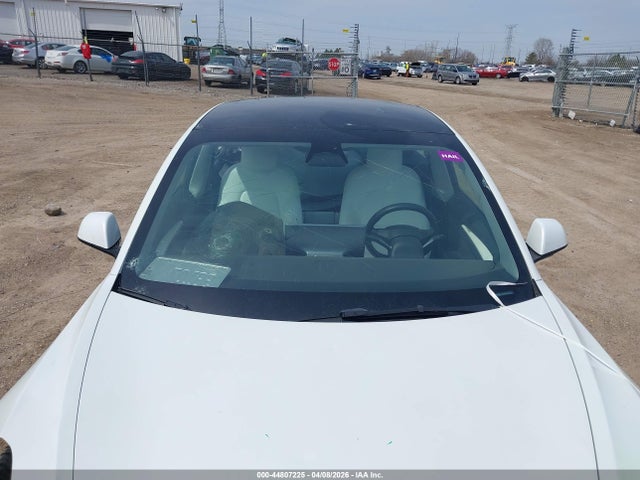 2022 Tesla Model 3 Long Range Dual Motor All-wheel Drive მანქანა იყიდება აუქციონზე, vin: 5YJ3E1EB2NF278440, აუქციონის ნომერი: 44807225