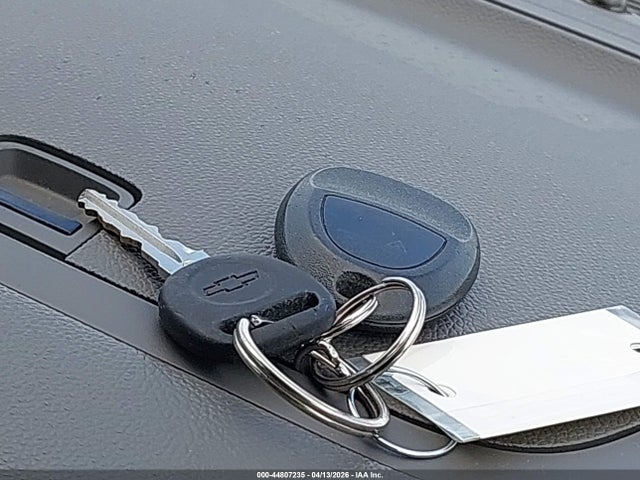 44807235 :رقم المزاد ، 1GNKRFKDXGJ142319 vin ، 2016 Chevrolet Traverse Ls مزاد بيع