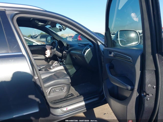 WA1CCAFP8GA102353 Audi Sq5 3.0t Premium Plus
