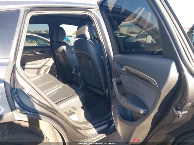 WA1CCAFP8GA102353 Audi Sq5 3.0t Premium Plus