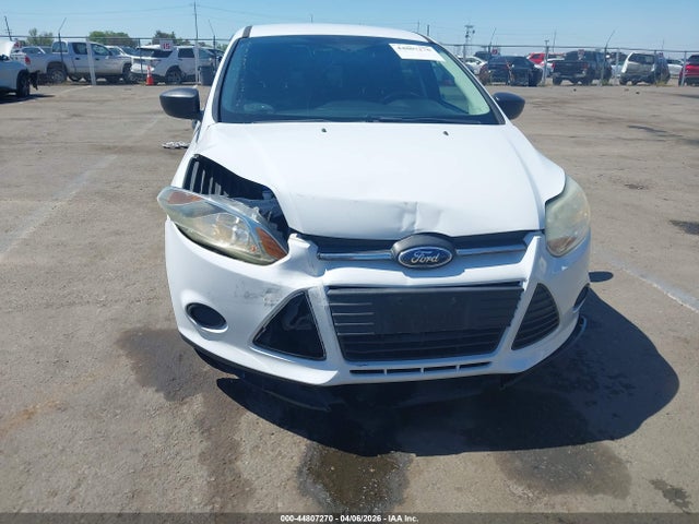 Продаж на аукціоні авто 2014 Ford Focus S, vin: 1FADP3E26EL330584, номер лоту: 44807270