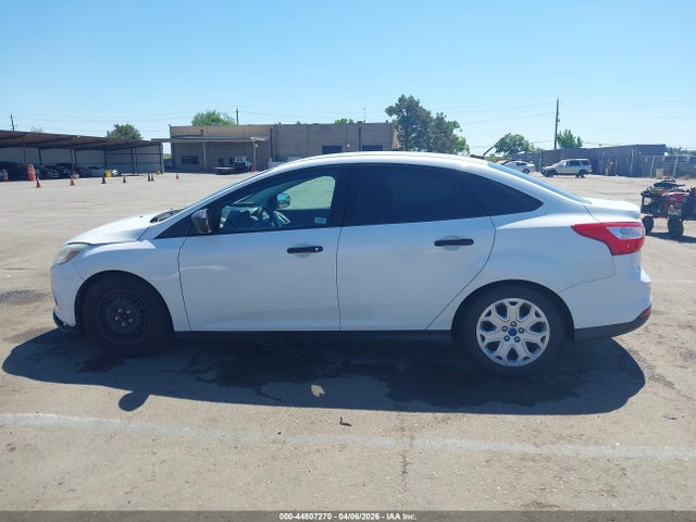 Продаж на аукціоні авто 2014 Ford Focus S, vin: 1FADP3E26EL330584, номер лоту: 44807270