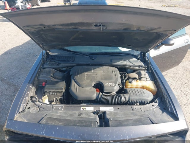 Продажа на аукционе авто 2014 Dodge Challenger Sxt, vin: 2C3CDYAG0EH111747, номер лота: 44807284