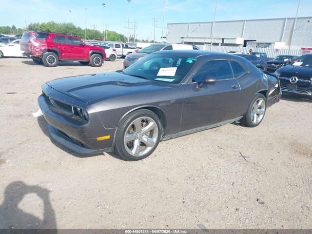 Продажа на аукционе авто 2014 Dodge Challenger Sxt, vin: 2C3CDYAG0EH111747, номер лота: 44807284